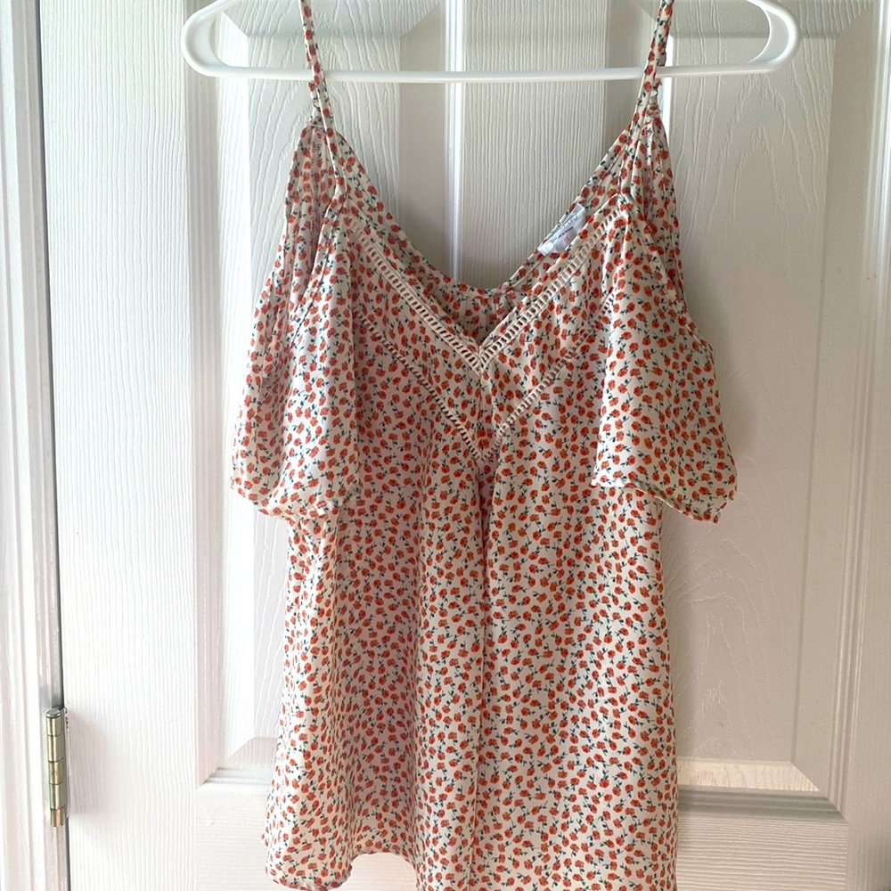 Sienna sky size medium cold shoulder floral top
